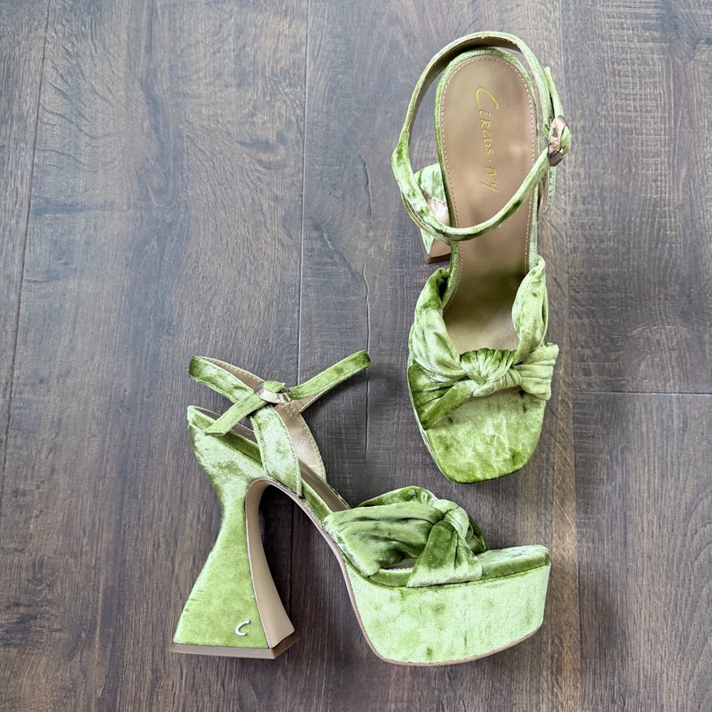 Sam Edelman Circus NY Audrea Platform Sandal | L. Jade Velvet | Size: 8 - Picture 6 of 7